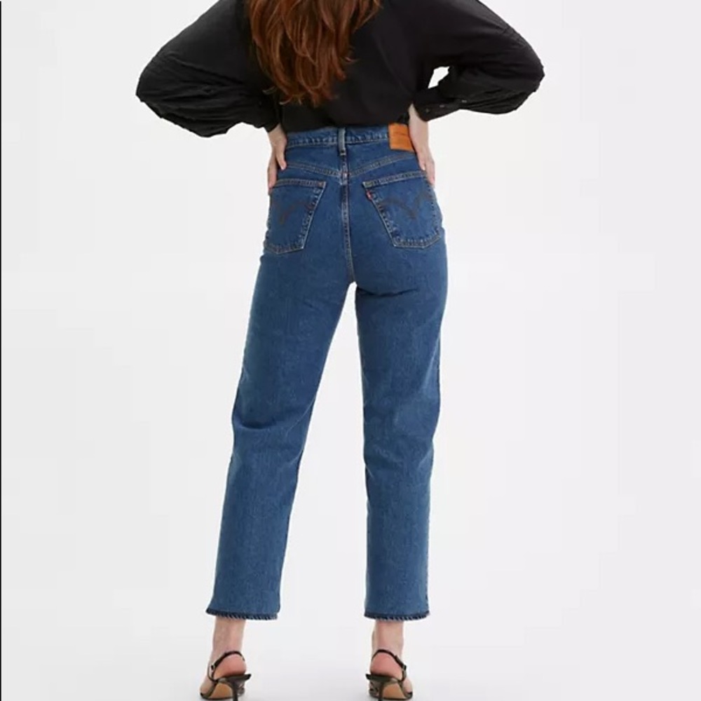 Levi’s Ribcage Straight Leg Jeans
